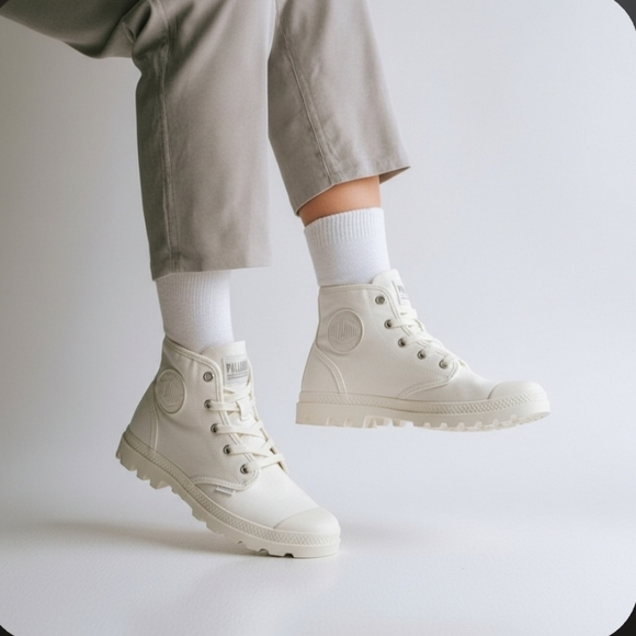 Palladium Women's Pampa Hi White Boots Size 7.5 - Picture 7 of 7